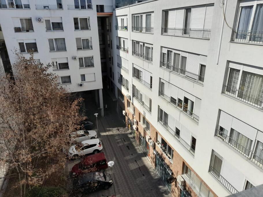 Lovely In Centre For 4 Guests Apartament *