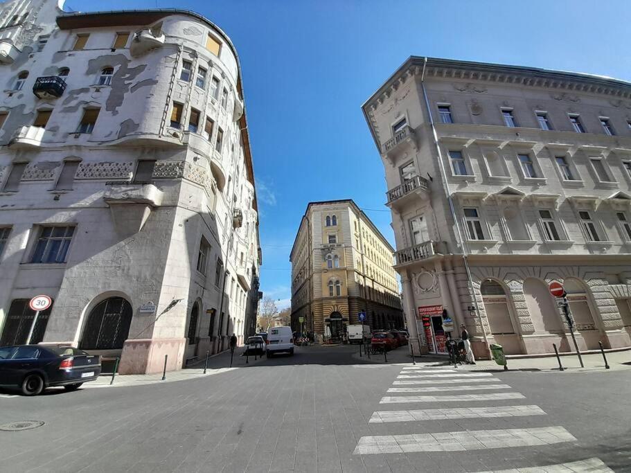 Apartament Lovely In Centre For 4 Guests