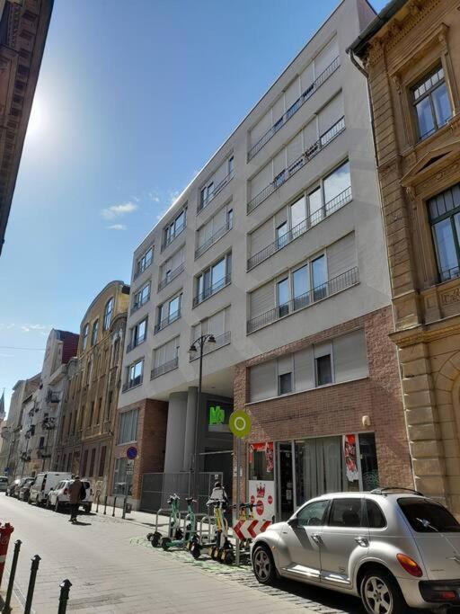 Apartament Lovely In Centre For 4 Guests